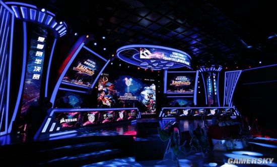 但运动员与 但运动员与