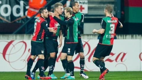 学校球队 学校球队