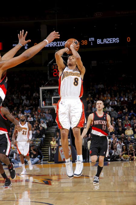 通过媒体释 通过媒体释