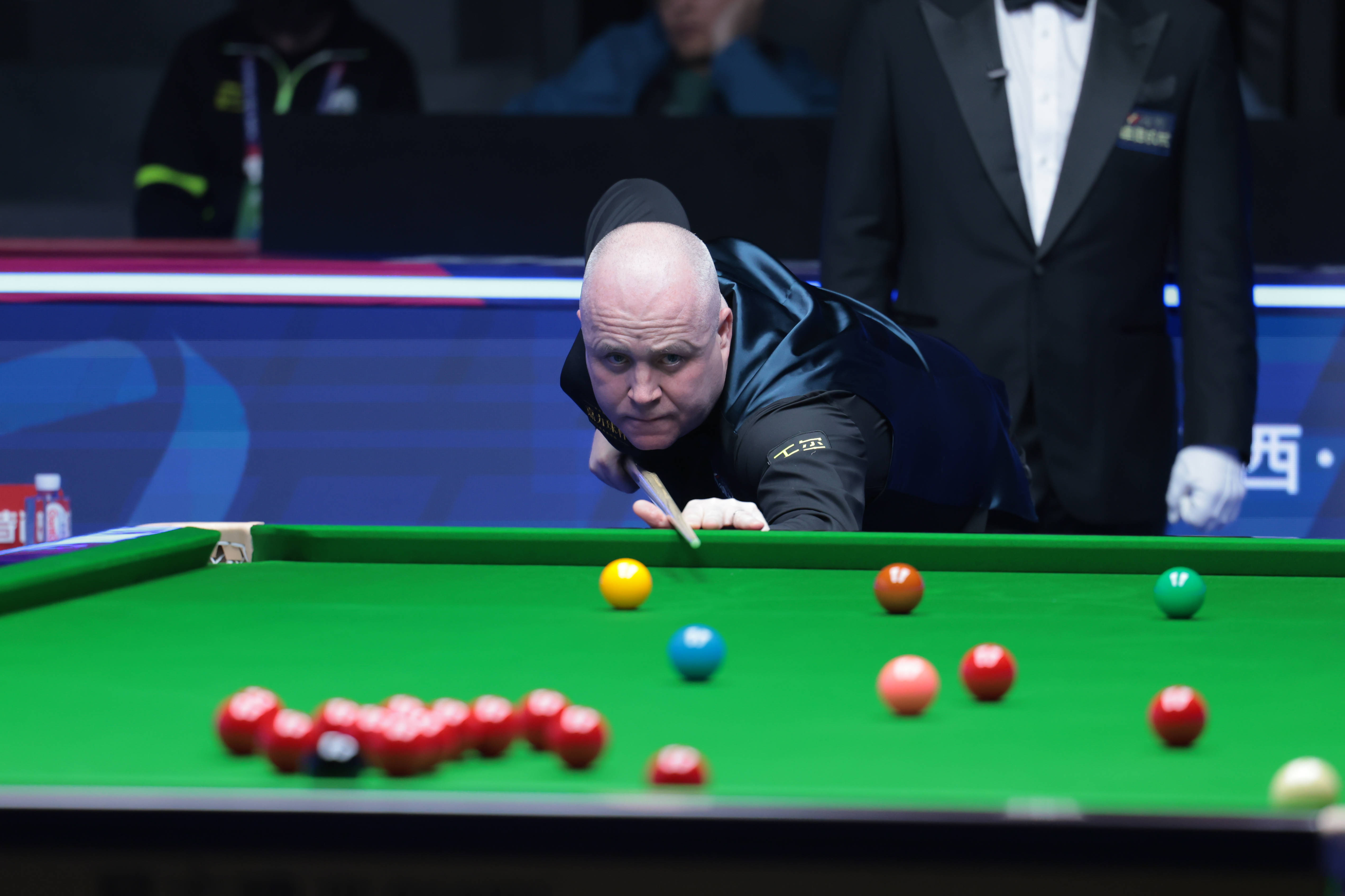 并进一步提 并进一步提