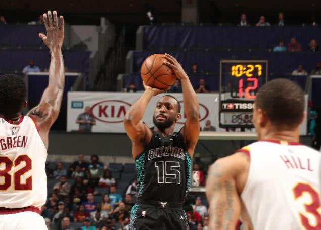 成滚雪球效 成滚雪球效